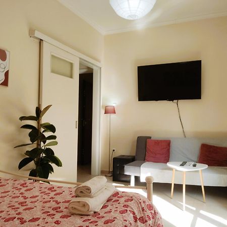 Next To Metro! Bright Apartment With Fully Equipped Kitchen Athens Ngoại thất bức ảnh