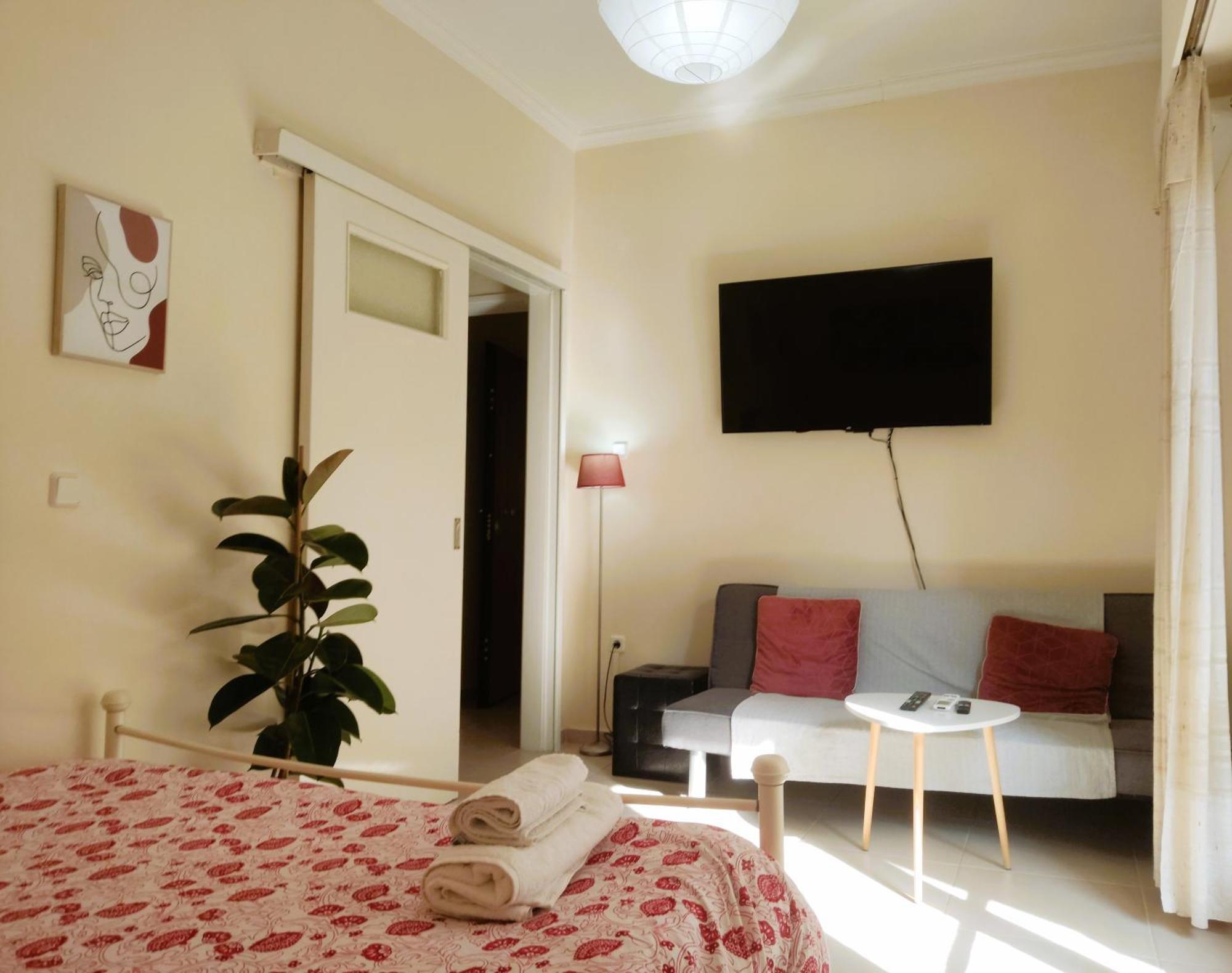 Next To Metro! Bright Apartment With Fully Equipped Kitchen Athens Ngoại thất bức ảnh
